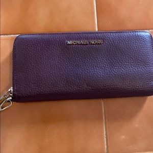 Michael Kors Wristlet Wallet